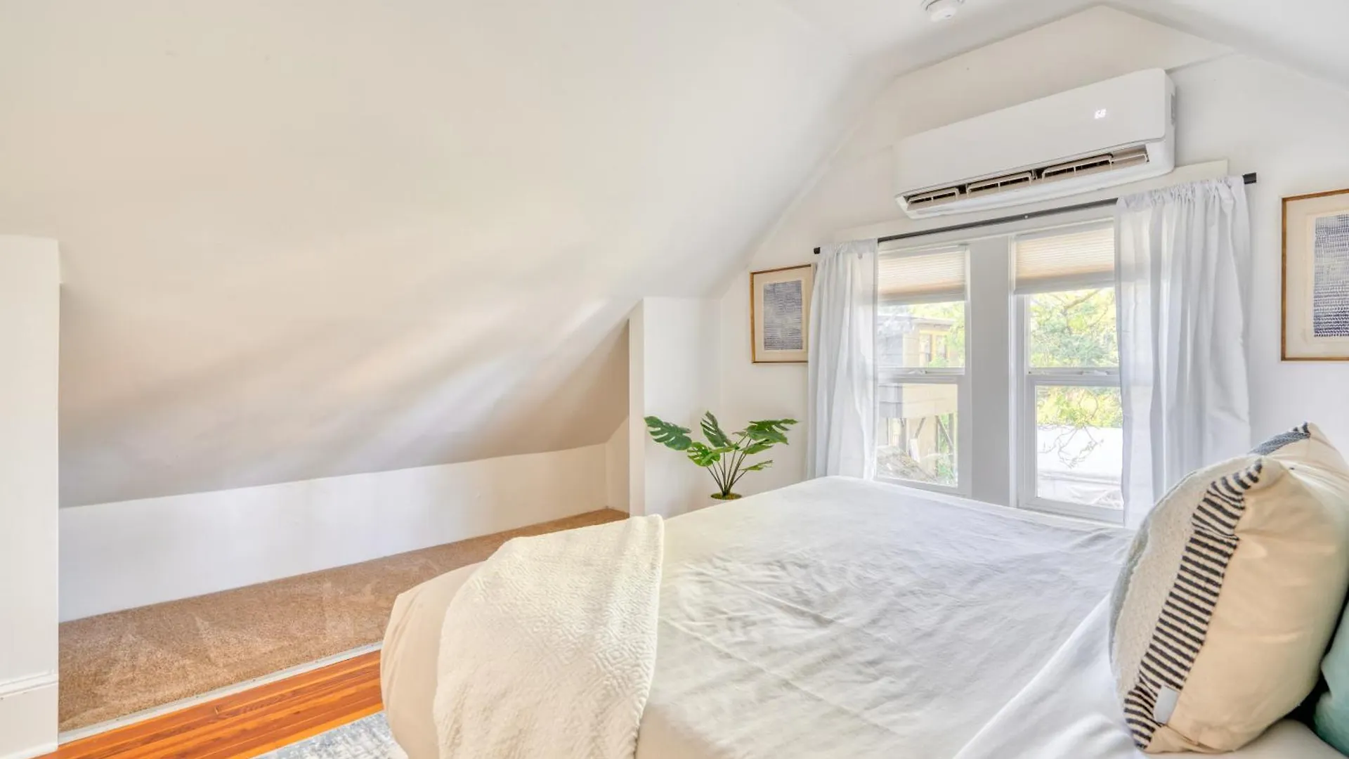 Stay Portland - Cute & Charming Portland Home 91 Walkscore