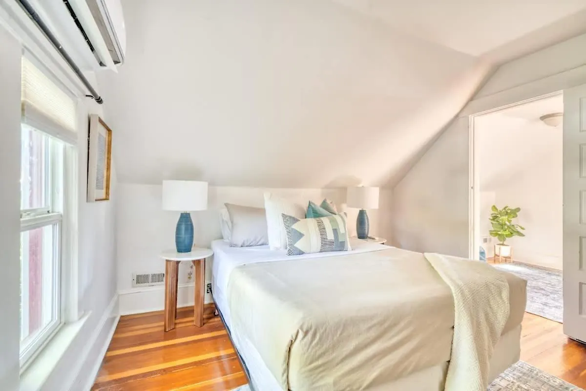 Stay Portland - Cute & Charming Portland Home 91 Walkscore Holiday home